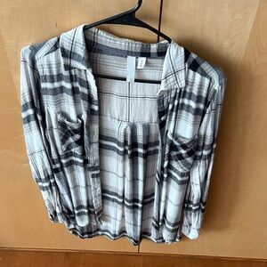Plaid flannel button down